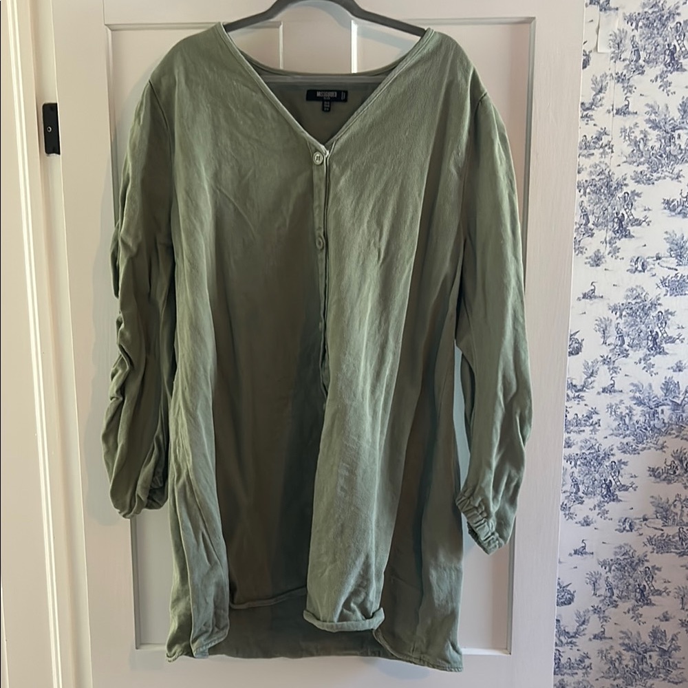 Green Puff Sleeve Tunic with Relaxed Fit